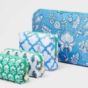Roller Rabbit Target 4 piece Travel cosmetic bag set